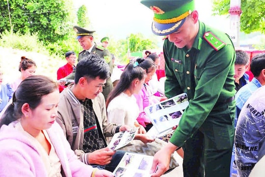 Chú trọng tuyên truyền, bồi dưỡng kiến thức pháp luật