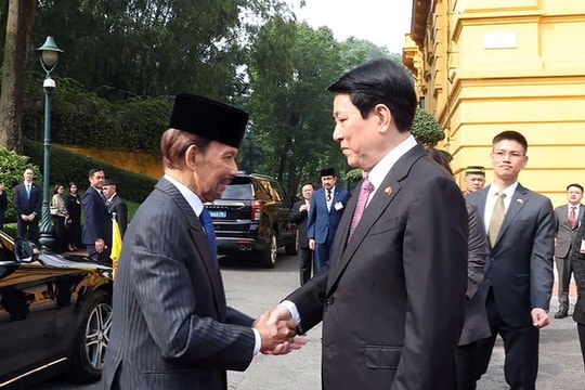 Vietnamese State President chairs official welcome ceremony for Sultan of Brunei
