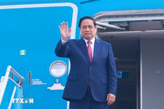 Thủ tướng Phạm Minh Chính lên đường tới Lào để đồng chủ trì Kỳ họp lần thứ 48 Uỷ ban liên Chính phủ Việt Nam - Lào