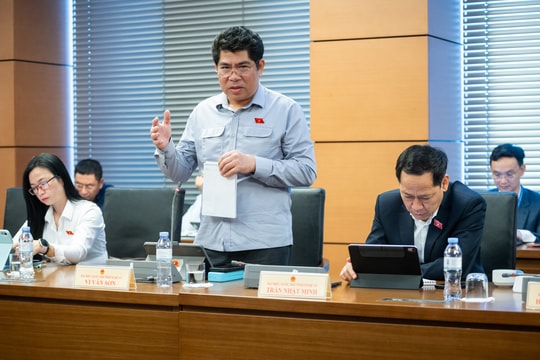 Chiều 3/12/2025: Họp tổ 7