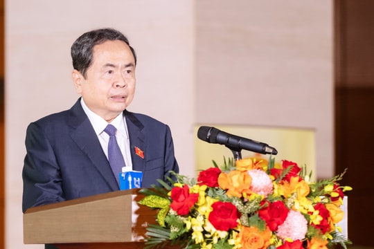 Tôn vinh tinh thần trách nhiệm, lòng tận tụy vì Tổ quốc, vì Nhân dân của các thế hệ đại biểu Quốc hội