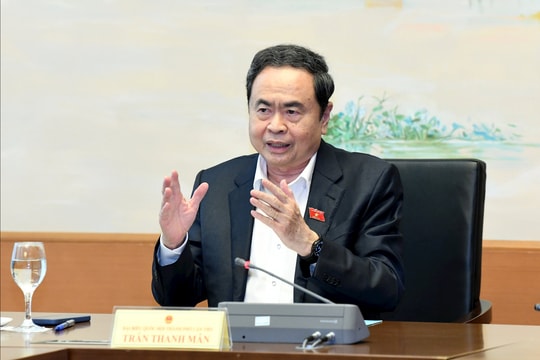 Chiều 4/12/2025: Họp tổ 11 (TP Cần Thơ và Điện Biên)