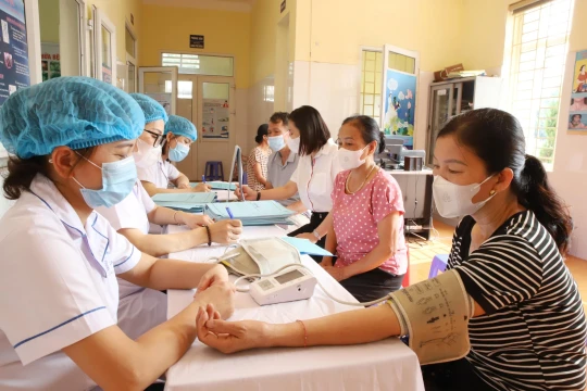 Chính sách khám sức khỏe định kỳ và sàng lọc miễn phí toàn dân: Bước tiến lớn, bảo đảm công bằng trong chăm sóc sức khỏe Nhân dân