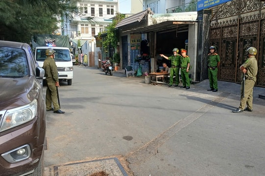 TP. Hồ Chí Minh: Chủ tịch UBND cấp xã, phường chịu trách nhiệm nếu để xảy ra tình trạng lấn chiếm lòng đường, vỉa hè