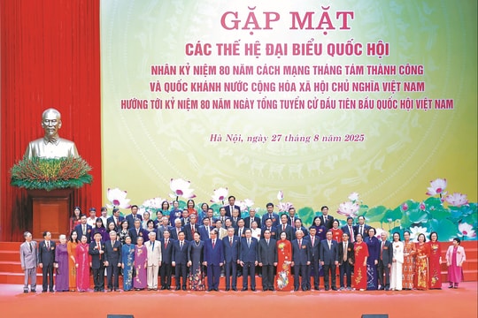 Bài 1: Giữ bản lĩnh, trí tuệ và trách nhiệm của đại biểu dân cử