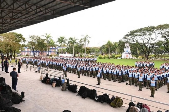 Philippines dismisses over 9,000 police personnel