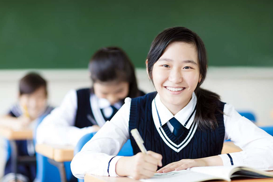 Quy định dạy thêm ở châu Á: Ba cách quản lý, một bài toán công bằng