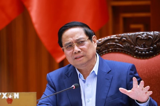 Thủ tướng Phạm Minh Chính: Thích ứng linh hoạt, hiệu quả với biến đổi khí hậu tại Đồng bằng sông Cửu Long theo chiều thuận thiên
