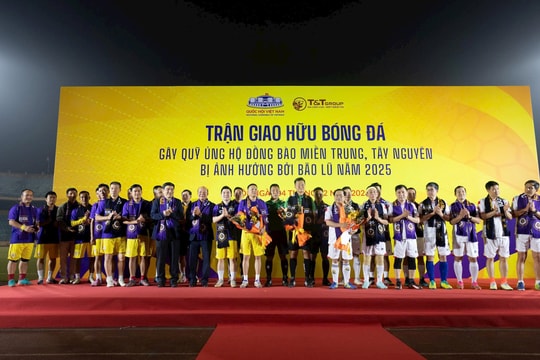 Giao hữu bóng đá gây quỹ ủng hộ đồng bào miền Trung, Tây Nguyên