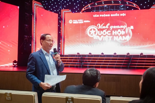 Phó Chủ tịch Quốc hội Trần Quang Phương tổng duyệt Chương trình nghệ thuật chính luận “Vinh quang Quốc hội Việt Nam”