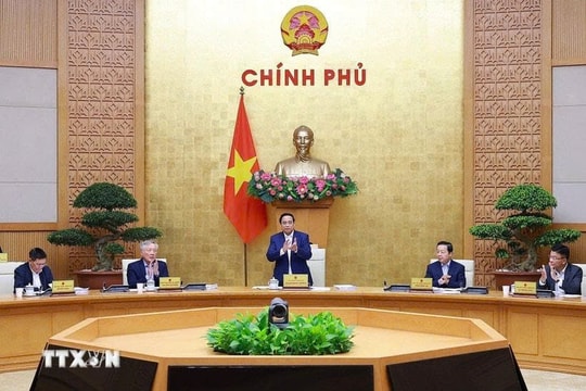 Thủ tướng Phạm Minh Chính chủ trì Phiên họp Chính phủ thường kỳ tháng 11/2025