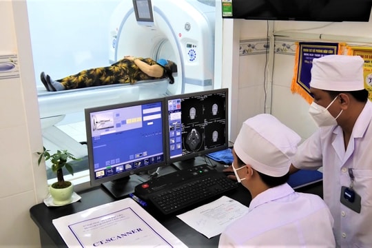 Chuyển đổi số tạo đột phá trong chăm sóc sức khỏe tại Bệnh viện Quân dân y