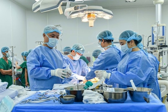 Bệnh viện Quân y 175 làm chủ kỹ thuật sau thành công ca ghép gan thứ 10