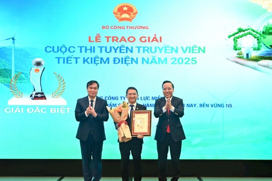 Trao giải cuộc Cuộc thi “Tuyên truyền viên Tiết kiệm điện năm 2025”