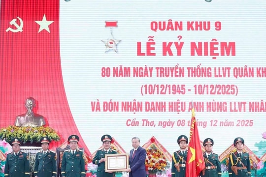 Party chief requests Military Region 9 to build revolutionary, regular, elite and modern forces