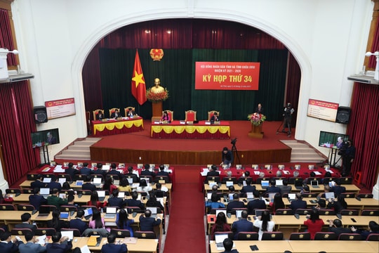 Khai mạc Kỳ họp thứ 34, HĐND tỉnh Hà Tĩnh Khóa XVIII