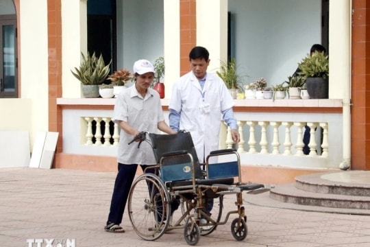 Ireland supports bomb victims, PwDs in Quang Tri