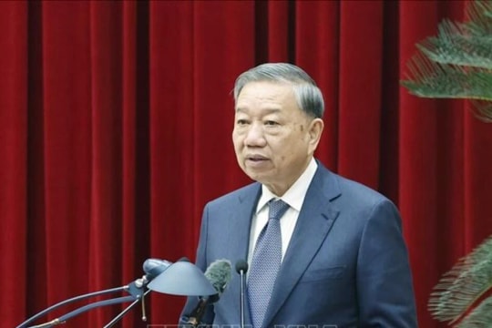 Party chief demands relentless anti-corruption drive with no exceptions