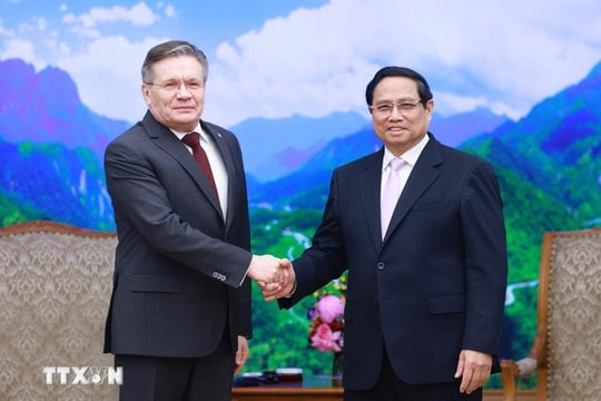 Thủ tướng Phạm Minh Chính điện đàm với Tổng Giám đốc Tập đoàn Rosatom