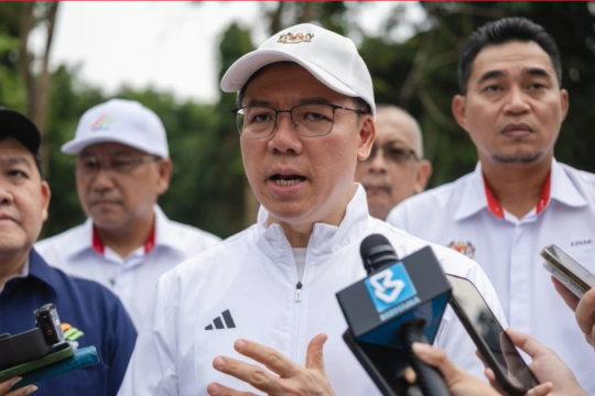 Malaysia takes drastic measures to prevent illegal dumping