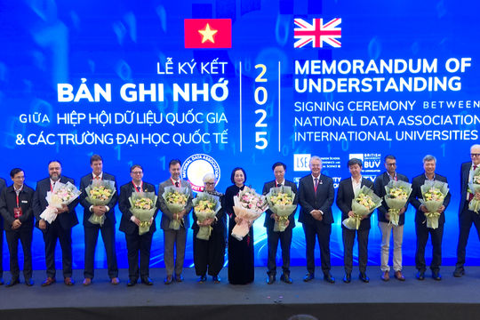 Hội thảo quốc tế về kinh tế dữ liệu