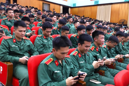 Trang bị kiến thức về Quốc hội cho đoàn viên, thanh niên Quân đội