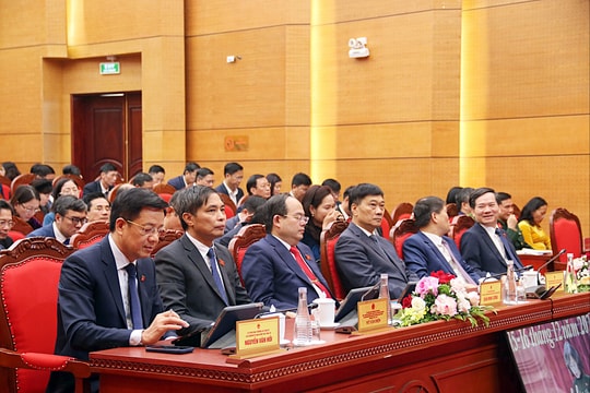 Phó Chủ tịch Quốc hội Vũ Hồng Thanh dự Kỳ họp thứ 34, HĐND tỉnh Quảng Ninh Khóa XIV