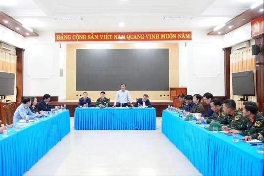 Quảng Trị: Xây kè để khắc phục tình trạng sạt lở đe dọa 12 nhà ở Khe Sanh