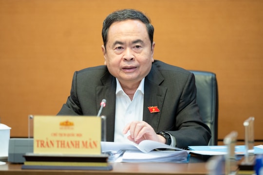 Chủ tịch Quốc hội Trần Thanh Mẫn chủ trì giao ban Lãnh đạo Quốc hội
