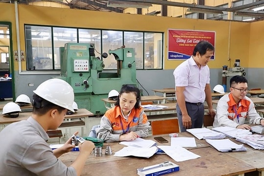 Tinh gọn mạng lưới đào tạo, gắn với nhu cầu nhân lực của Hà Tĩnh
