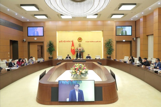 Siết chặt kỷ luật, bảo đảm thông suốt phục vụ nhiệm kỳ mới