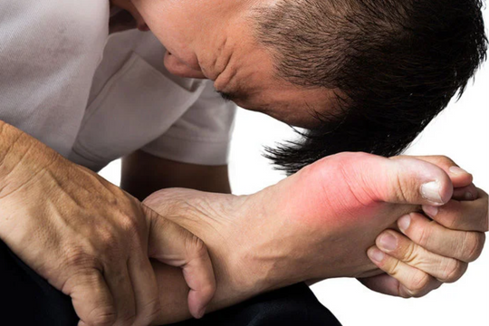 Căn bệnh khiến người ta muốn “cắt bỏ bàn chân” đang gia tăng âm thầm