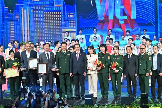 Hòa vào dòng chảy đổi mới, “đột phá” mở đường của Quốc hội