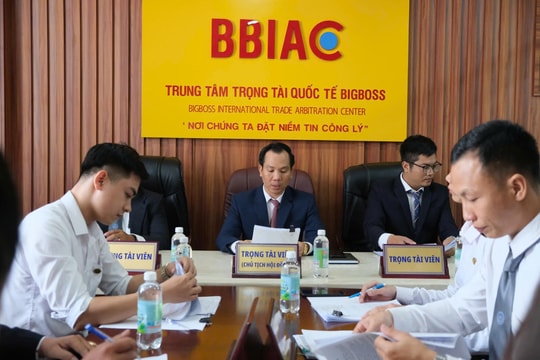 Phát huy vai trò của trọng tài thương mại trong hỗ trợ pháp lý cho doanh nghiệp nhỏ và vừa