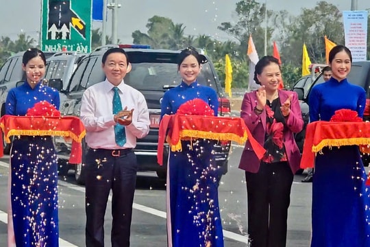 Khánh thành tuyến chính cao tốc Cần Thơ – Hậu Giang, thông xe kỹ thuật đoạn Hậu Giang - Cà Mau
