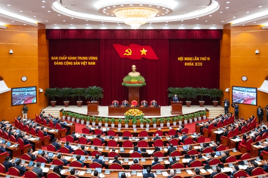Thông cáo báo chí ngày làm việc thứ nhất Hội nghị Trung ương lần thứ 15 khóa XIII