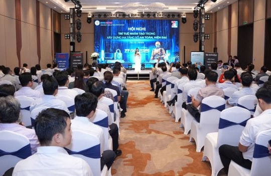 EVNHCMC ứng dụng trí tuệ nhân tạo trong xây dựng hạ tầng số an toàn, hiện đại