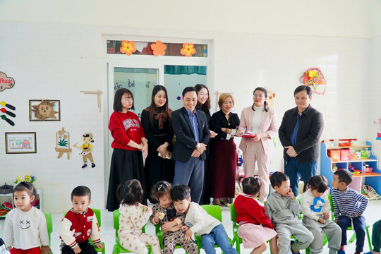 Tương xứng với thiết chế quyền lực nhà nước gần dân nhất