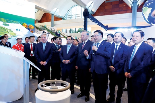 40 năm Đổi mới - 50 năm Petrovietnam đồng hành cùng đất nước