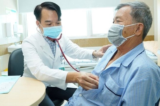 Dự kiến miễn viện phí từ năm 2030 đối với người cao tuổi hưởng trợ cấp hưu trí xã hội