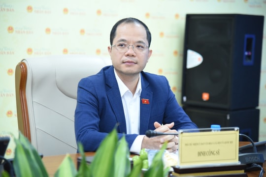 Quốc hội luôn nhất quán chủ trương coi giáo dục là quốc sách hàng đầu