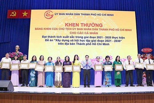 TP. Hồ Chí Minh dẫn đầu cả nước về tốc độ, quy mô triển khai giáo dục số