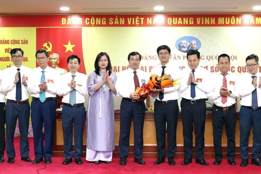 Chú trọng tăng cường ứng dụng công nghệ thông tin, chuyển đổi số trong các mặt công tác