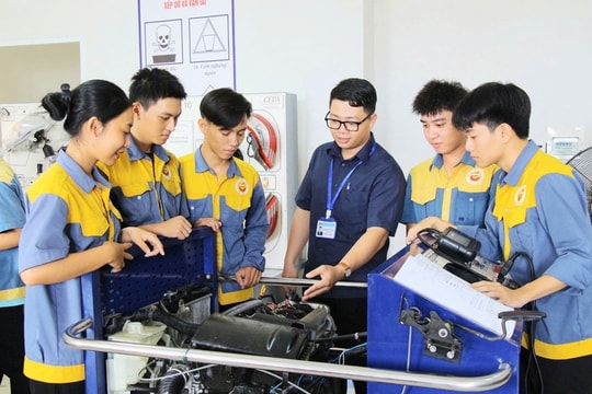 Triển khai đồng bộ, thống nhất, hiệu quả pháp luật về giáo dục