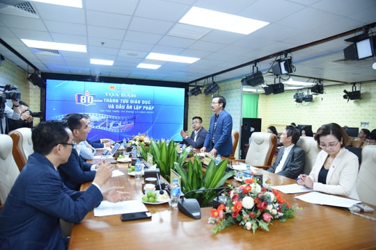 Kỳ vọng đột phá từ những quyết sách lịch sử trong giáo dục