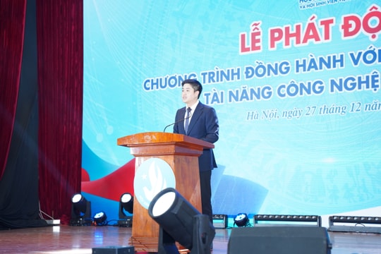 Khơi thông nguồn lực tri thức trẻ: Phát động chương trình đồng hành với sinh viên Việt Nam tài năng công nghệ năm 2026