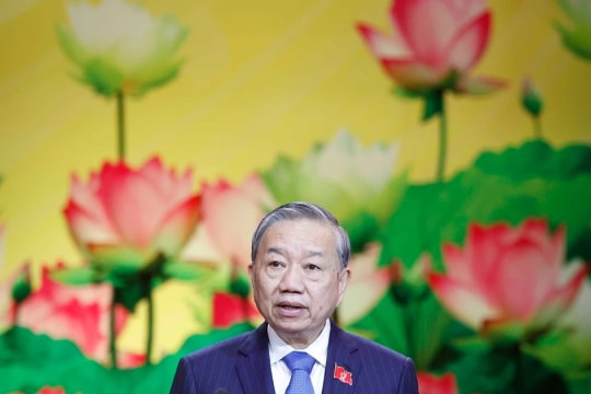 Party chief urges exemplary individuals to drive nationwide patriotic emulation movements