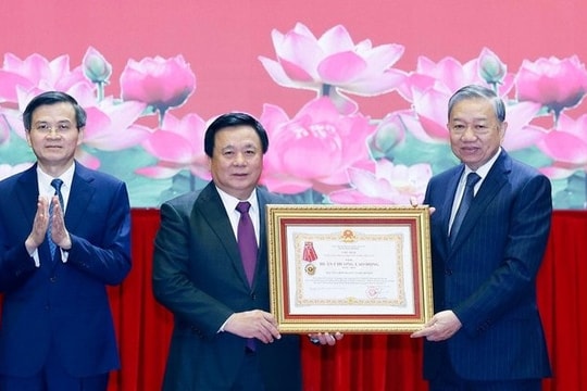 Xứng đáng là trung tâm đào tạo cán bộ hàng đầu của Đảng