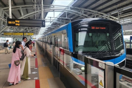 TP. Hồ Chí Minh: Miễn phí vé xe buýt, tàu điện dịp Tết Dương lịch 2026