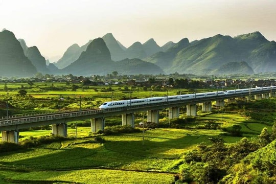 Trung Quốc và Vùng Vịnh đang định hình quá trình chuyển dịch năng lượng Trung Á